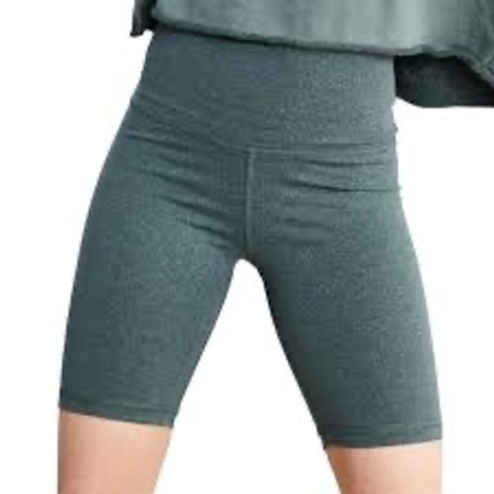 Aerie Chill Play Move High Waisted Biker Shorts Green‎ XS